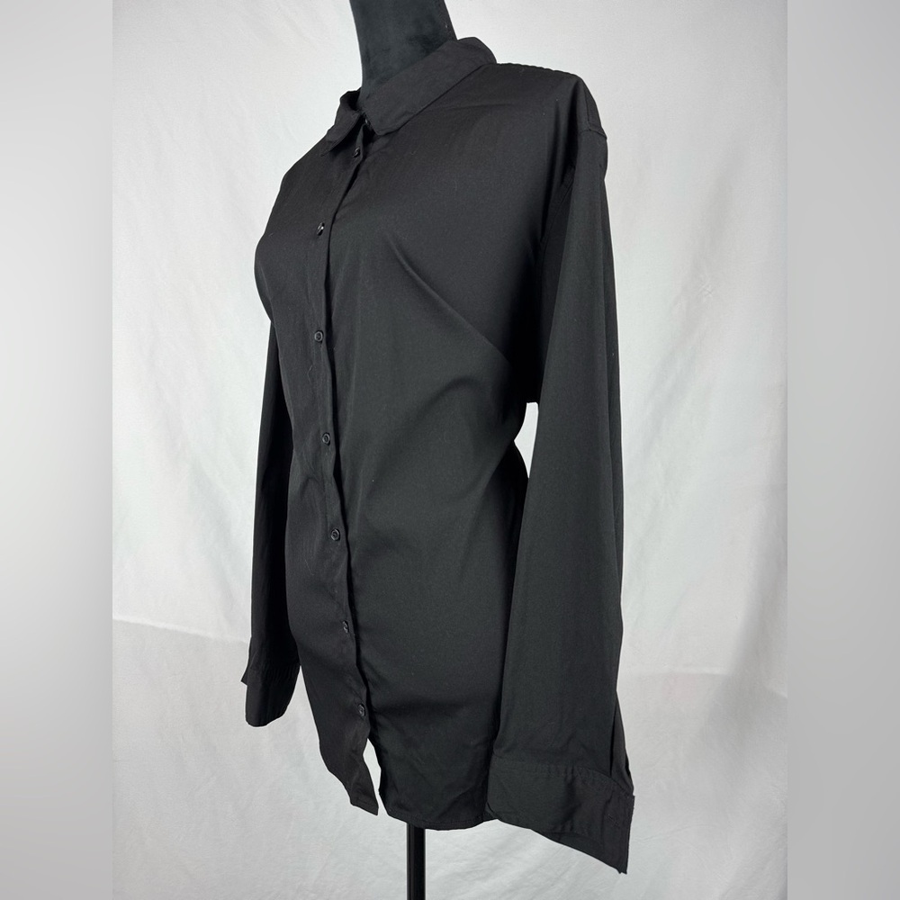 Time & Tru Black Button Down Blouse - Picture 2 of 7